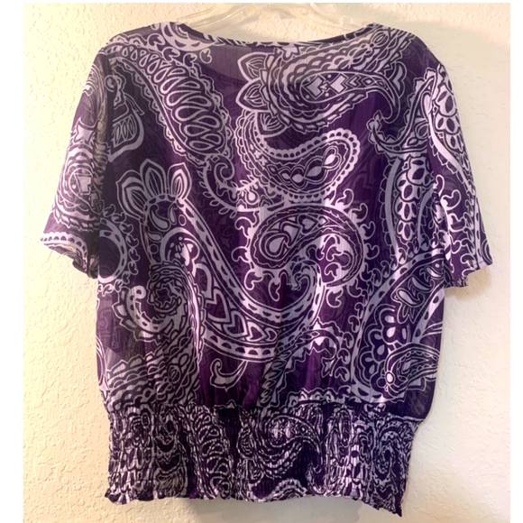 Micheal Kors 💜Sheer Smocked Waist Top - Picture 2 of 5